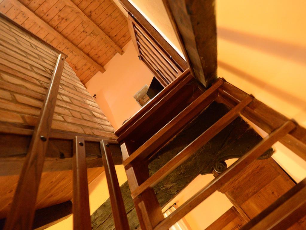 Torretta Di Bassano Hotel Rivergaro Ngoại thất bức ảnh