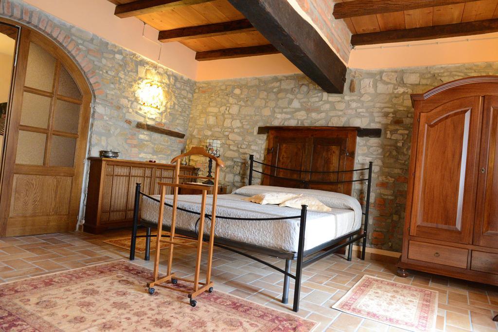 Torretta Di Bassano Hotel Rivergaro Ngoại thất bức ảnh